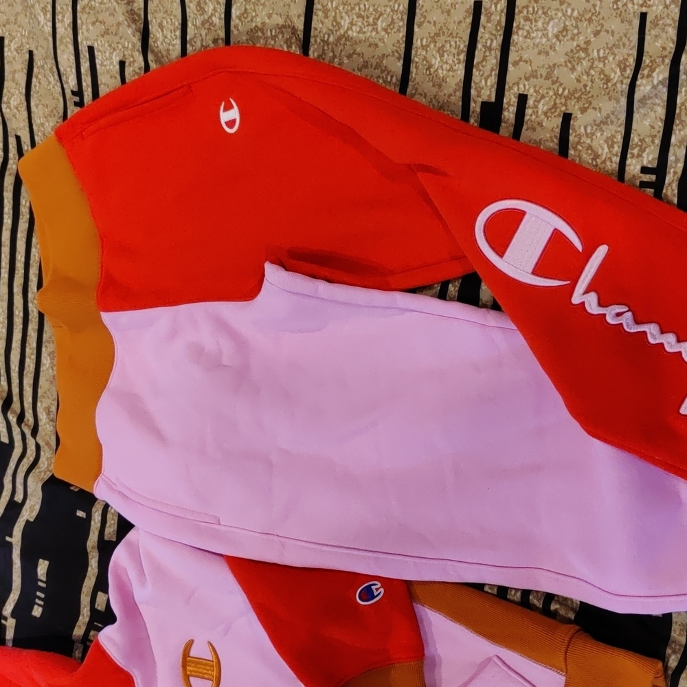 Champion Red and Pink Colorblock Hoodie and Joggers - Picture 2 of 6